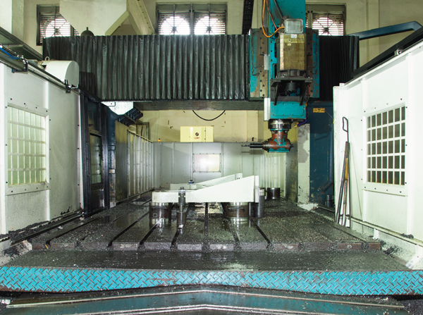 數(shù)控龍門(mén)加工中心