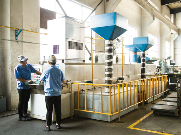 網(wǎng)帶式清洗機(jī)